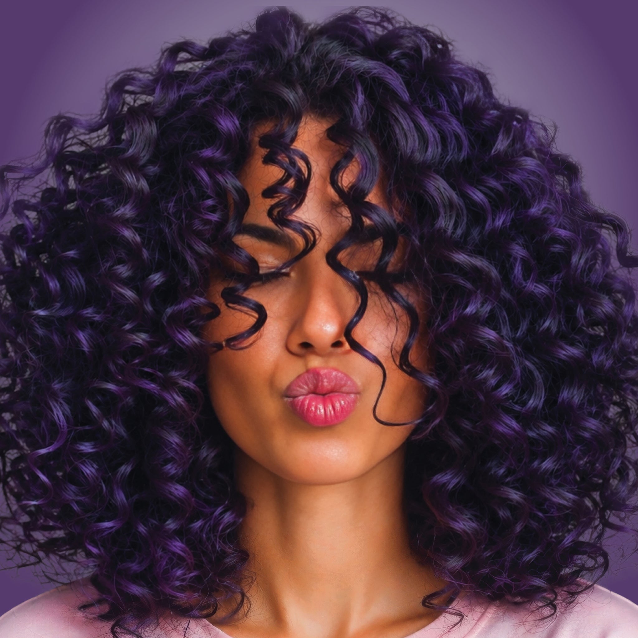 Kit de tinte para el cabello semipermanente morado oscuro sin lejía con tanzanita de medianoche